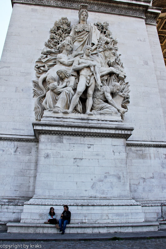 Under the Arc de Triomphe, 2011
